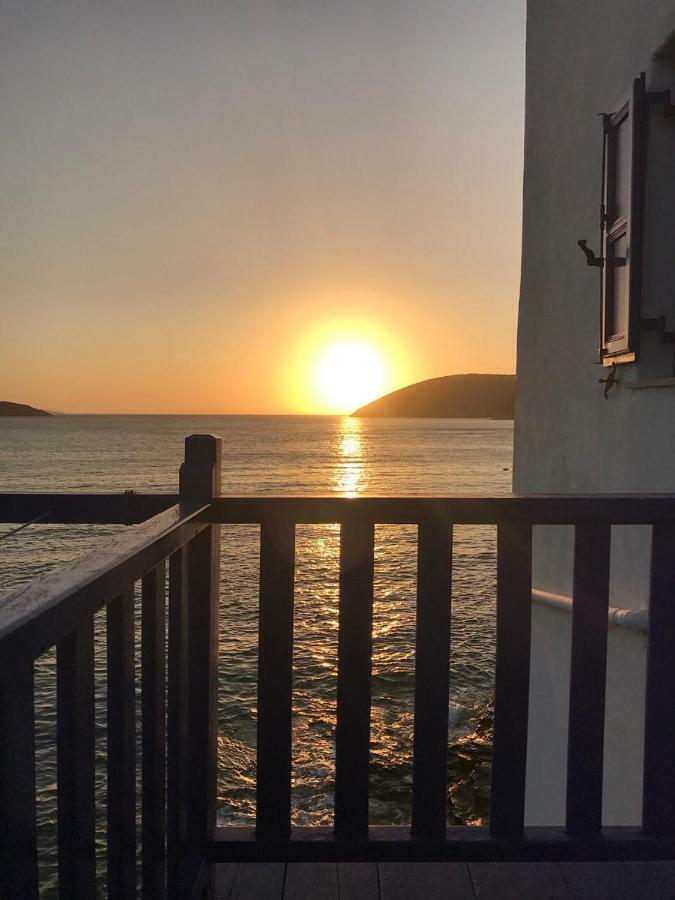 Amorgis Seaside Villa Aegiali Bagian luar foto